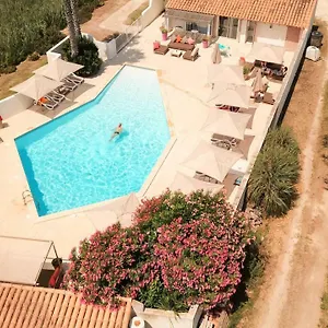 3* Hotel Les Rizieres